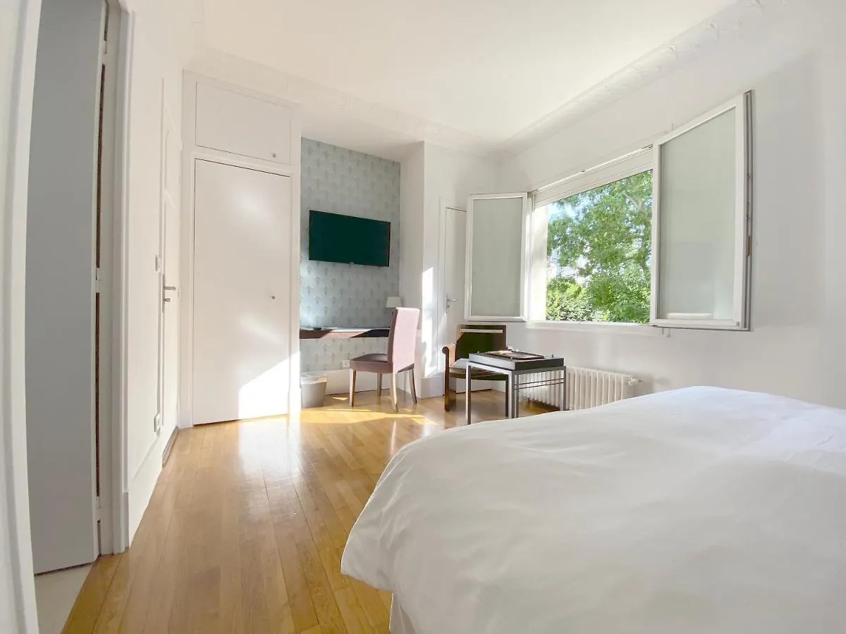 라 - B&B